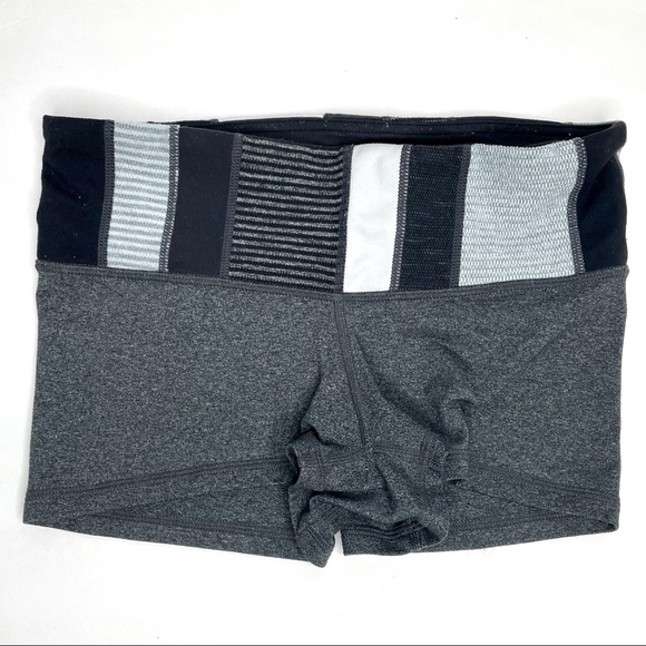 Lululemon Workout Shorts Athletic Yoga Exercise 4 - Picture 7 of 9